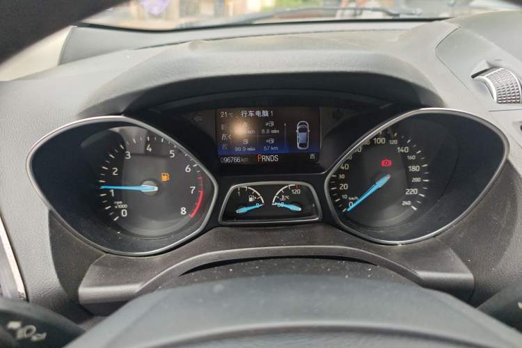 Used Ford Kuga 2018 EcoBoost 180 Two-Wheel-Drive Luxury Wing Edition Instrument Cluster