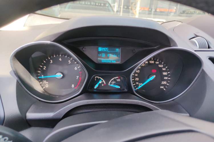 Used Ford Kuga 2018 EcoBoost 180 Two-Wheel-Drive Platinum Edition Instrument Cluster