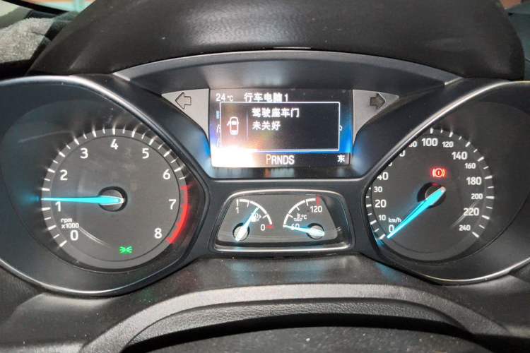 Used Ford Kuga 2018 Facelifted EcoBoost 180 Two-Wheel Drive Luxury Wing Edition Instrument Cluster