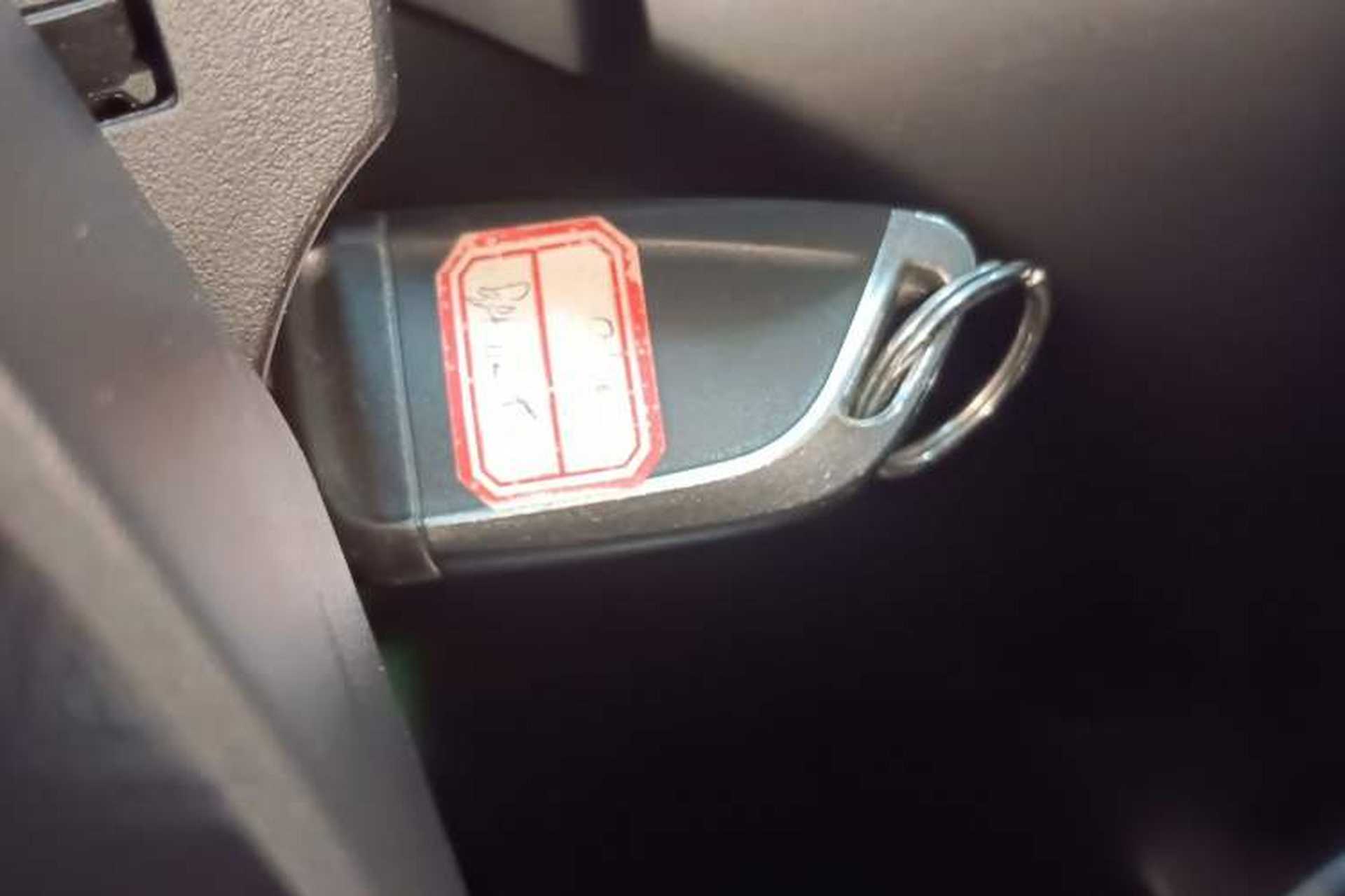 Used Ford Kuga 2018 EcoBoost 180 Two-Wheel-Drive Platinum Edition Interior 1