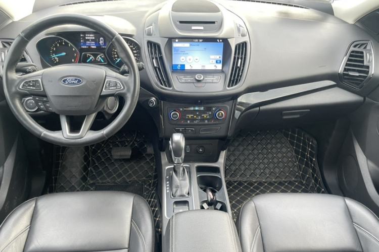 Used Ford Kuga 2018 EcoBoost 245 Four-Wheel Drive Luxury Wing Model Interior 2
