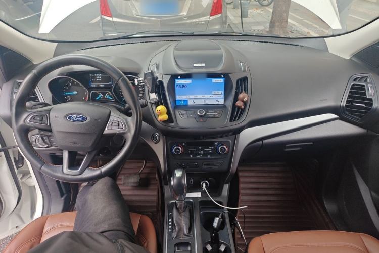 Used Ford Kuga 2018 EcoBoost 180 Two-Wheel-Drive Cognac Special Edition Interior 2