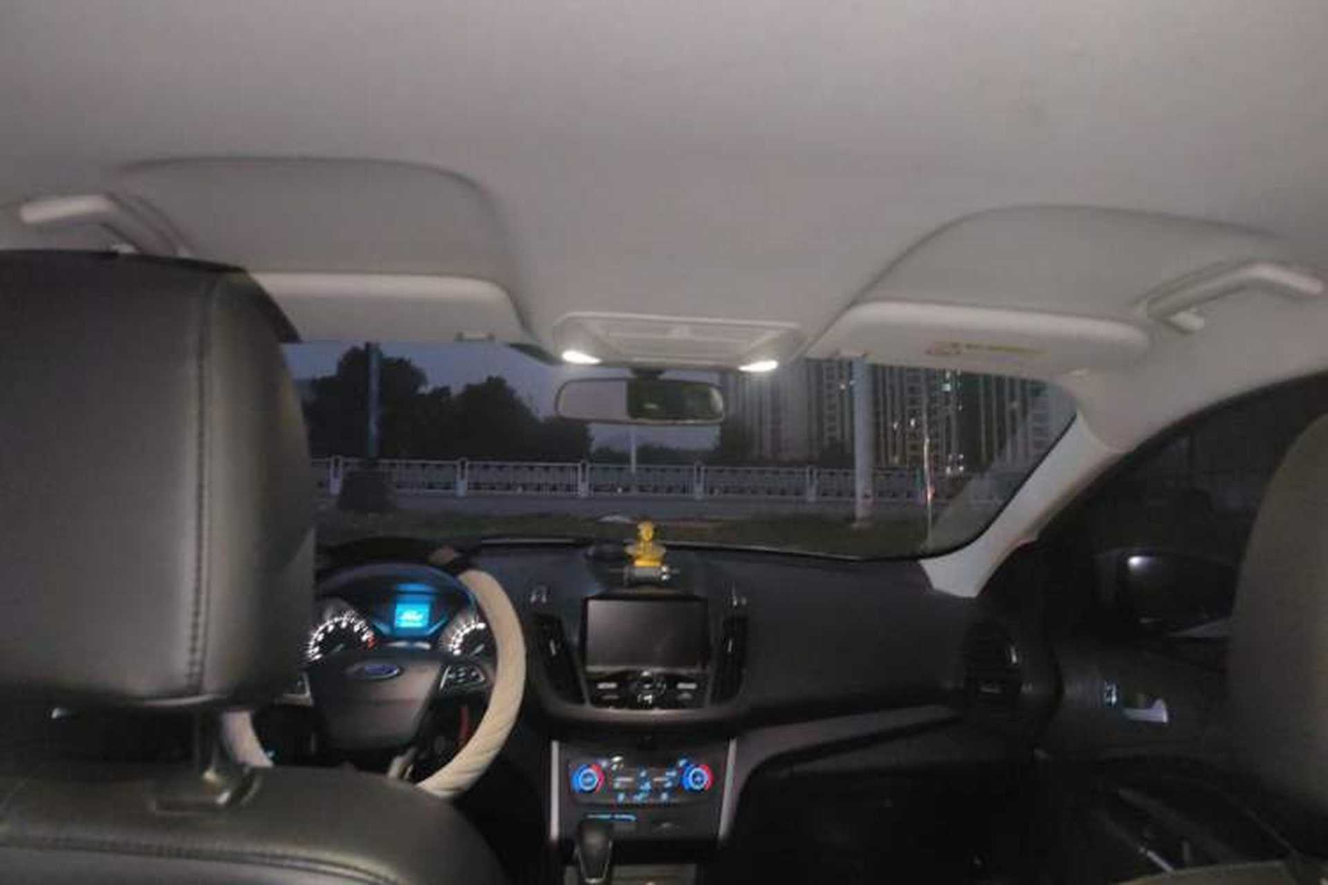 Used Ford Kuga 2018 EcoBoost 180 Two-Wheel-Drive Elite Trim Interior 3