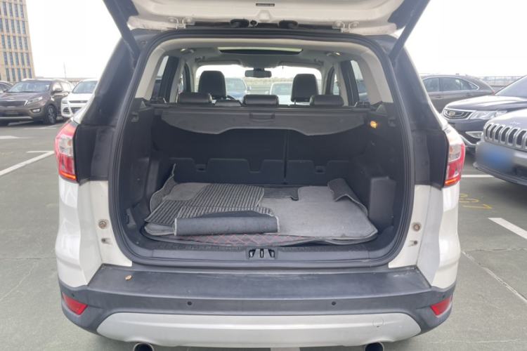 Used Ford Kuga 2018 EcoBoost 245 Four-Wheel Drive Luxury Wing Model Interior 9