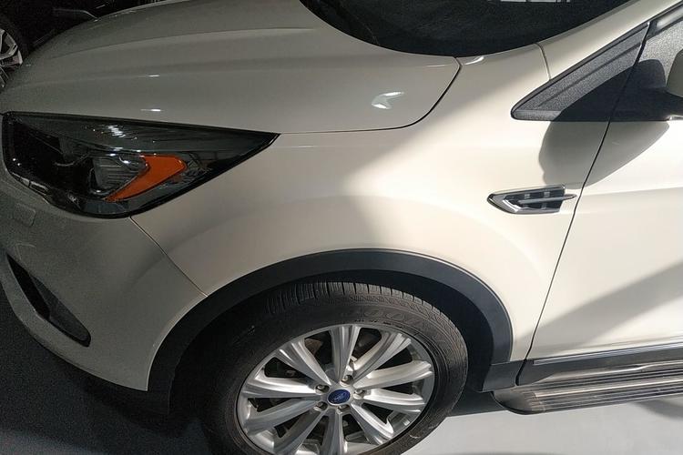 Used Ford Kuga 2018 EcoBoost 180 Four-Wheel Drive Luxury Wing Model Left Front Fender