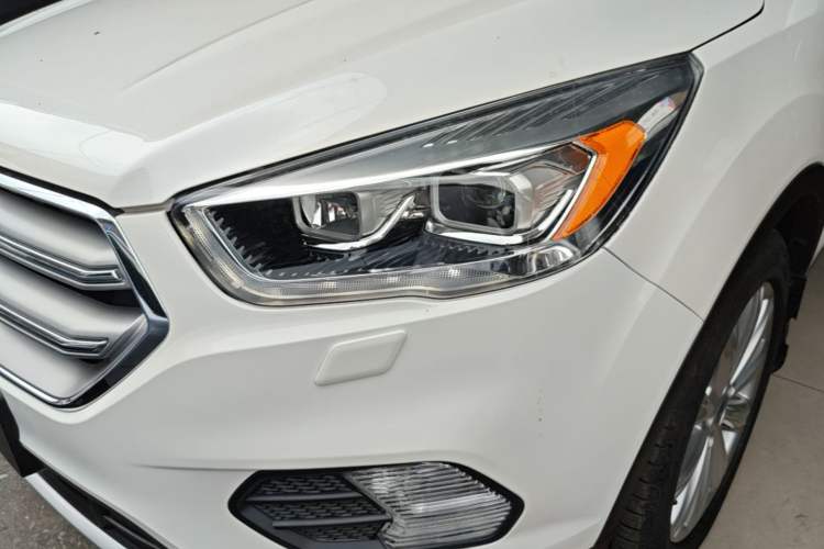 Used Ford Kuga 2018 EcoBoost 245 Four-Wheel Drive Luxury Wing Model Left Front Headlight