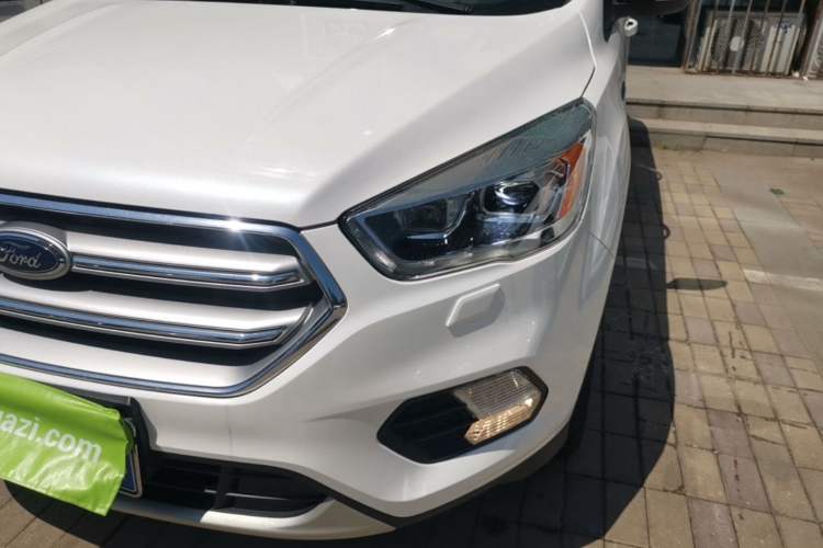 Used Ford Kuga 2018 Facelifted EcoBoost 180 Two-Wheel Drive Luxury Wing Edition Left Front Headlight
