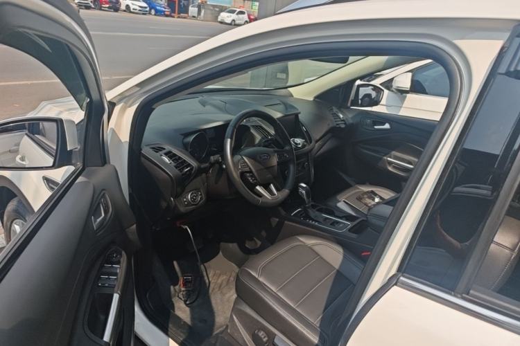 Used Ford Kuga 2018 Facelifted EcoBoost 180 Two-Wheel-Drive Platinum Wing Edition Left Front Seat