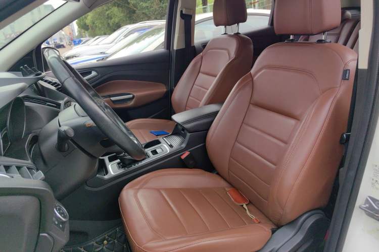 Used Ford Kuga 2018 EcoBoost 180 Two-Wheel-Drive Cognac Special Edition Left Front Seat