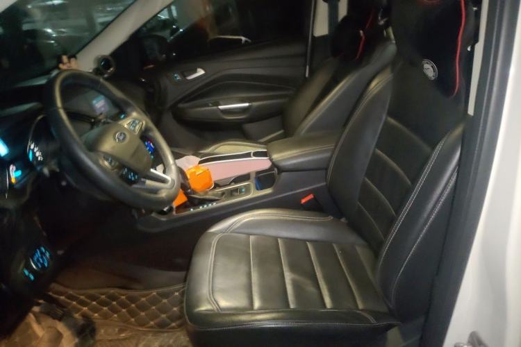 Used Ford Kuga 2018 EcoBoost 180 Two-Wheel-Drive Platinum Edition Left Front Seat