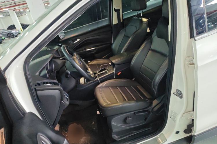 Used Ford Kuga 2018 EcoBoost 180 Two-Wheel-Drive Platinum Edition Left Front Seat