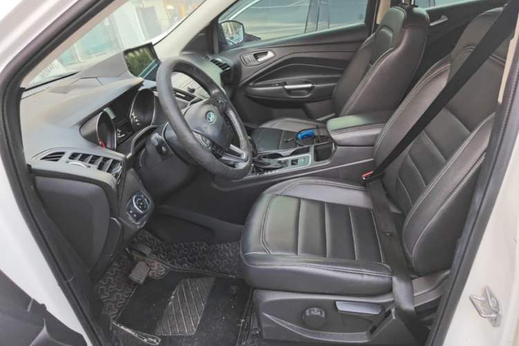 Used Ford Kuga 2018 Facelifted EcoBoost 180 Two-Wheel-Drive Platinum Wing Edition Left Front Seat