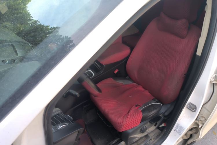 Used Ford Kuga 2018 EcoBoost 180 Two-Wheel-Drive Elite Trim Left Front Seat