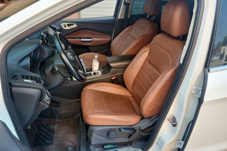 Used Ford Kuga 2018 EcoBoost 180 Two-Wheel-Drive Cognac Special Edition Left Front Seat