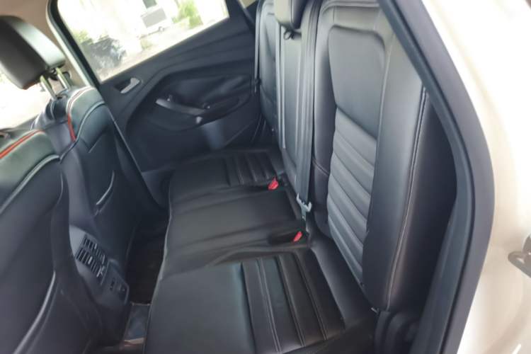 Used Ford Kuga 2018 EcoBoost 180 Two-Wheel-Drive Luxury Wing Edition Left Rear Seat