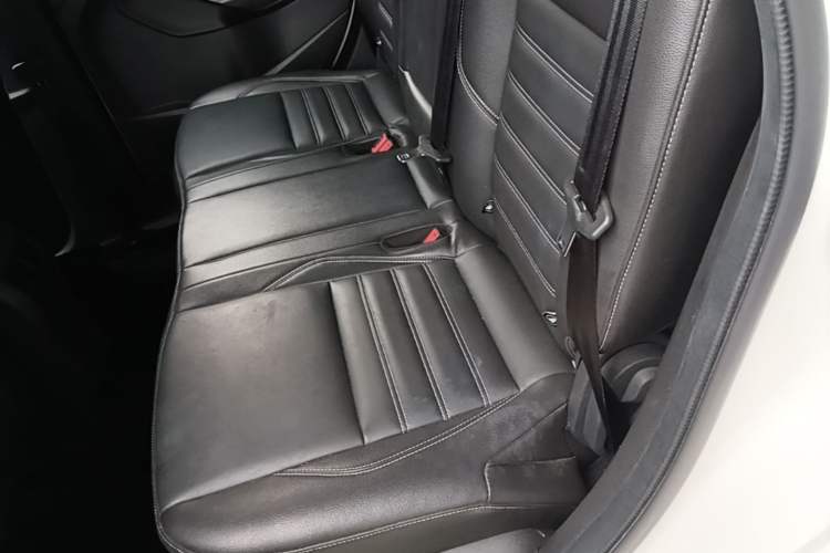 Used Ford Kuga 2018 EcoBoost 180 Two-Wheel-Drive Luxury Wing Edition Left Rear Seat