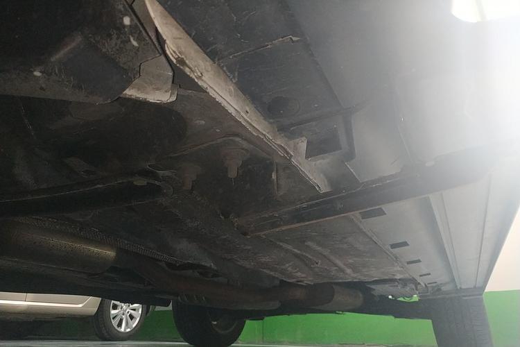 Used Ford Kuga 2018 EcoBoost 180 Four-Wheel Drive Luxury Wing Model Left Side Sill