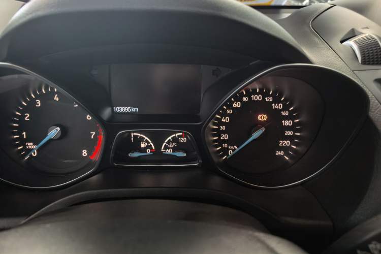 Used Ford Kuga 2018 Facelifted EcoBoost 180 Two-Wheel Drive Luxury Wing Edition Odometer Close Up