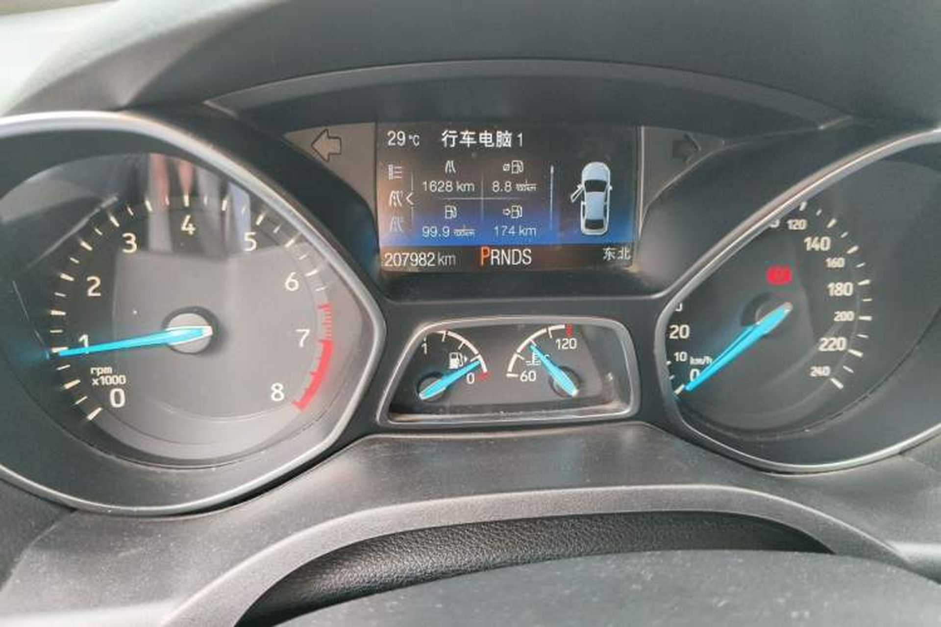 Used Ford Kuga 2018 EcoBoost 180 Two-Wheel-Drive Luxury Wing Edition Odometer Close Up