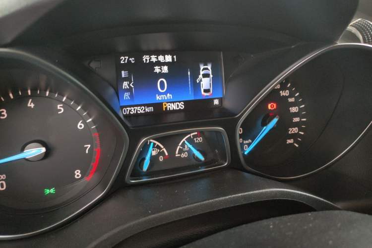 Used Ford Kuga 2018 Facelifted EcoBoost 180 Two-Wheel Drive Luxury Wing Edition Odometer Close Up