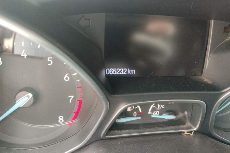Used Ford Kuga 2018 EcoBoost 245 Four-Wheel Drive Luxury Wing Model Odometer Close Up