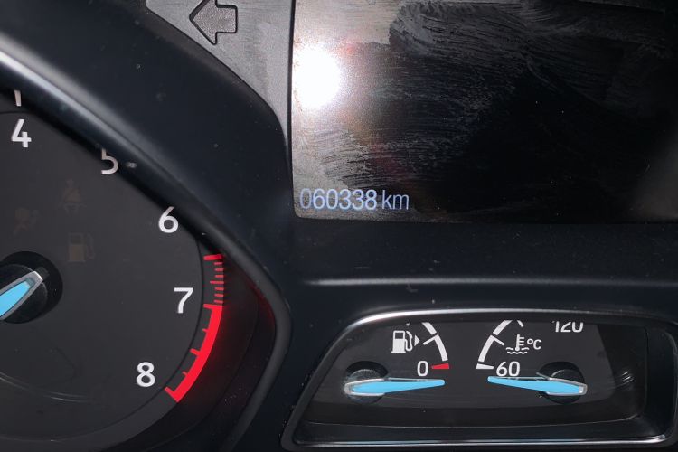 Used Ford Kuga 2018 EcoBoost 180 Two-Wheel-Drive Luxury Wing Edition Odometer Close Up
