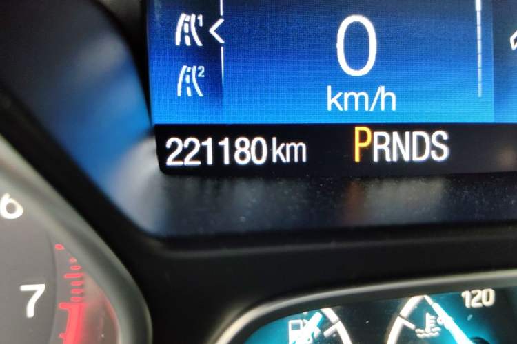 Used Ford Kuga 2018 EcoBoost 245 Four-Wheel Drive Luxury Wing Model Odometer Close Up