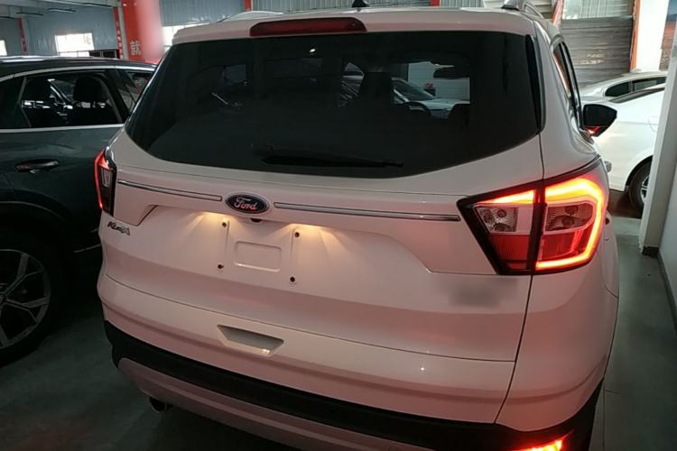 Used Ford Kuga 2018 EcoBoost 180 Two-Wheel-Drive Platinum Edition Rear