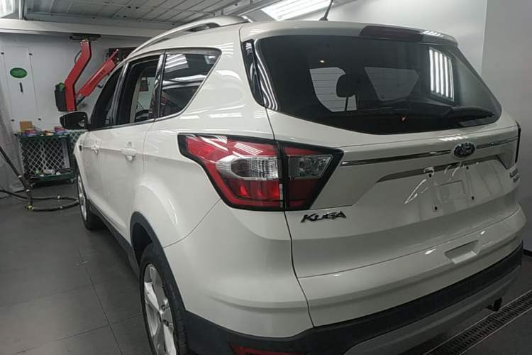 Used Ford Kuga 2018 EcoBoost 180 Two-Wheel-Drive Platinum Edition Rear Left 45 Deg