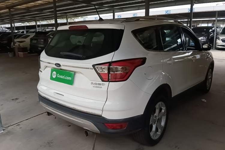 Used Ford Kuga 2018 EcoBoost 180 Two-Wheel-Drive Platinum Edition Rear Right 45 Deg