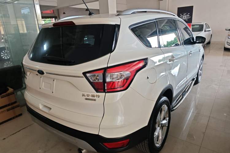 Used Ford Kuga 2018 EcoBoost 180 Two-Wheel-Drive Platinum Edition Rear Right 45 Deg