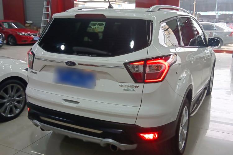 Used Ford Kuga 2018 EcoBoost 180 Two-Wheel-Drive Platinum Edition Rear Right 45 Deg