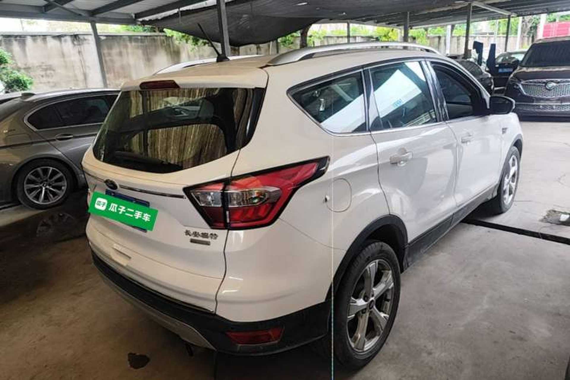 Used Ford Kuga 2018 EcoBoost 180 Two-Wheel-Drive Platinum Edition Rear Right 45 Deg