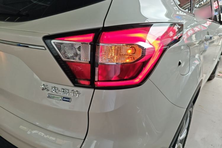 Used Ford Kuga 2018 EcoBoost 245 Four-Wheel Drive Luxury Wing Model Right Rear Taillight