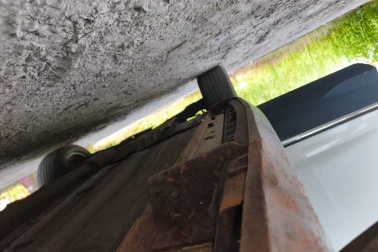 Used Ford Kuga 2018 EcoBoost 180 Two-Wheel-Drive Luxury Wing Edition Right Side Sill