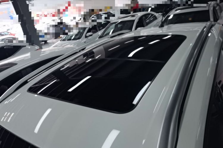 Used Ford Kuga 2018 EcoBoost 180 Two-Wheel-Drive Platinum Edition Roof