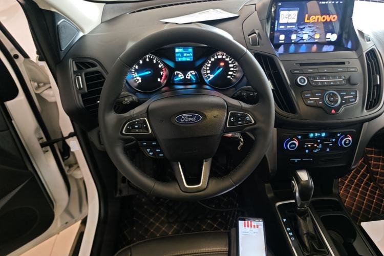 Used Ford Kuga 2018 EcoBoost 180 Two-Wheel-Drive Platinum Edition Steering Wheel