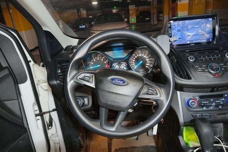 Used Ford Kuga 2018 EcoBoost 180 Two-Wheel-Drive Elite Trim Steering Wheel