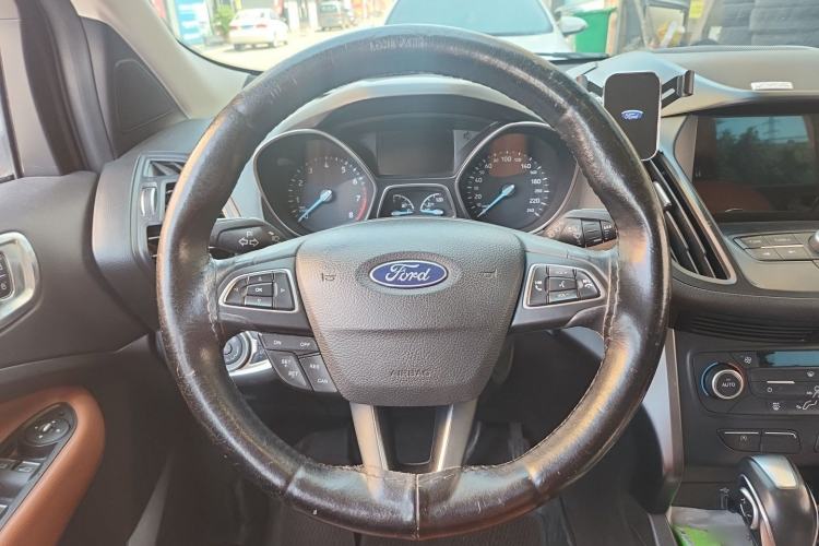 Used Ford Kuga 2018 EcoBoost 180 Two-Wheel-Drive Cognac Special Edition Steering Wheel