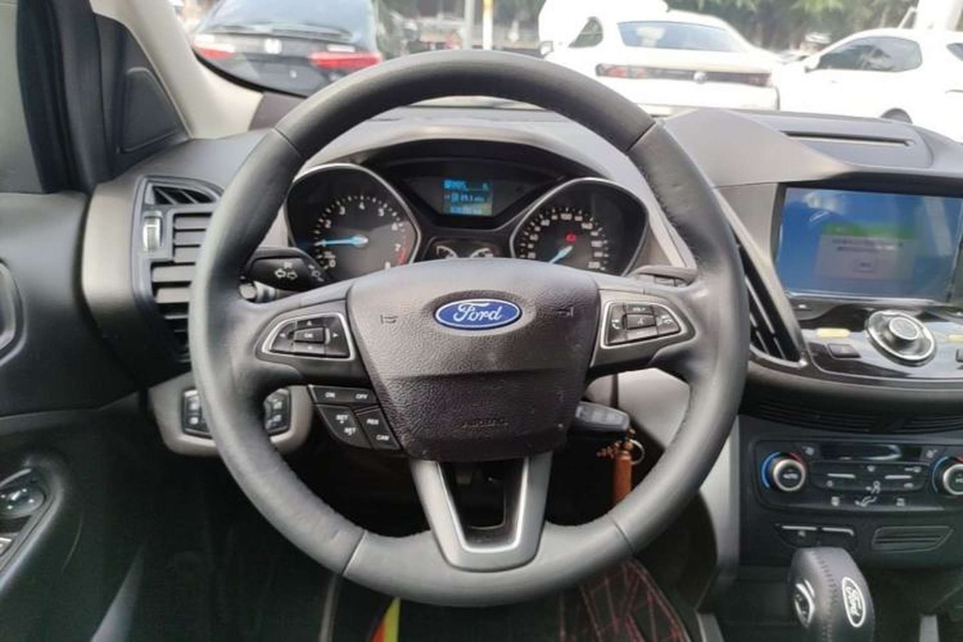 Used Ford Kuga 2018 EcoBoost 180 Two-Wheel-Drive Platinum Edition Steering Wheel