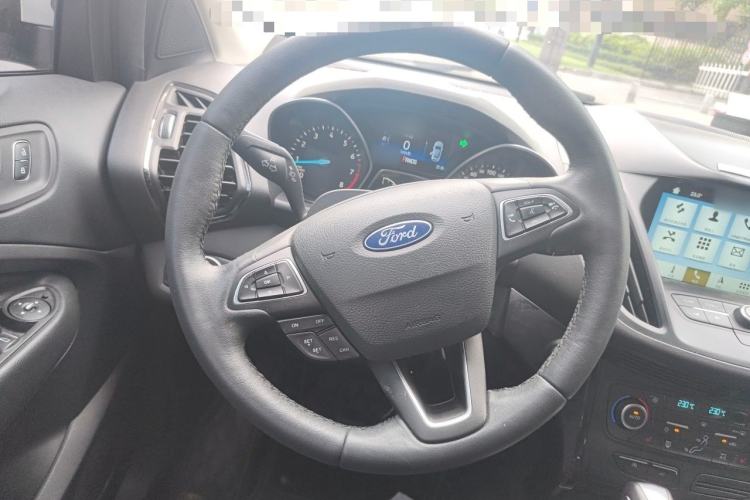 Used Ford Kuga 2018 Facelifted EcoBoost 180 Two-Wheel Drive Luxury Wing Edition Steering Wheel