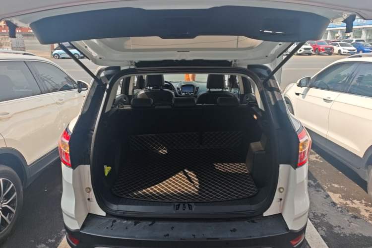 Used Ford Kuga 2018 Facelifted EcoBoost 180 Two-Wheel-Drive Platinum Wing Edition Trunk