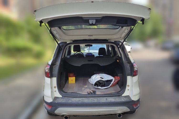 Used Ford Kuga 2018 EcoBoost 180 Two-Wheel-Drive Elite Trim Trunk