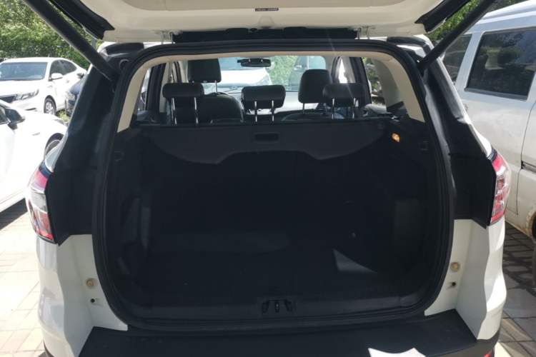 Used Ford Kuga 2018 Facelifted EcoBoost 180 Two-Wheel Drive Luxury Wing Edition Trunk