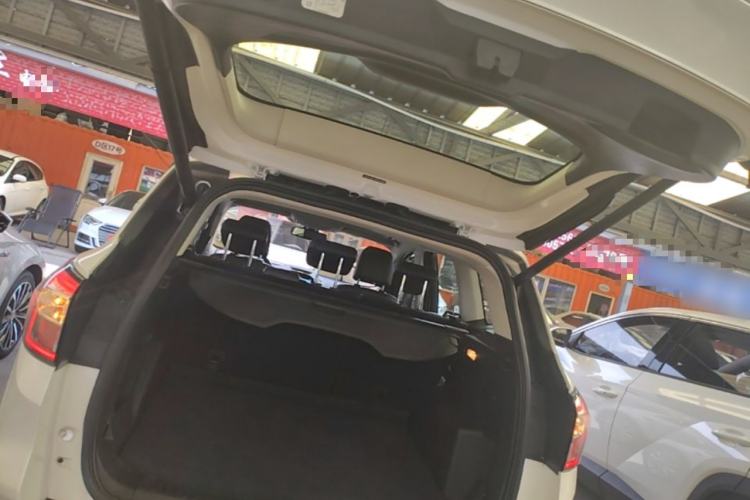 Used Ford Kuga 2018 EcoBoost 180 Two-Wheel-Drive Luxury Wing Edition Trunk