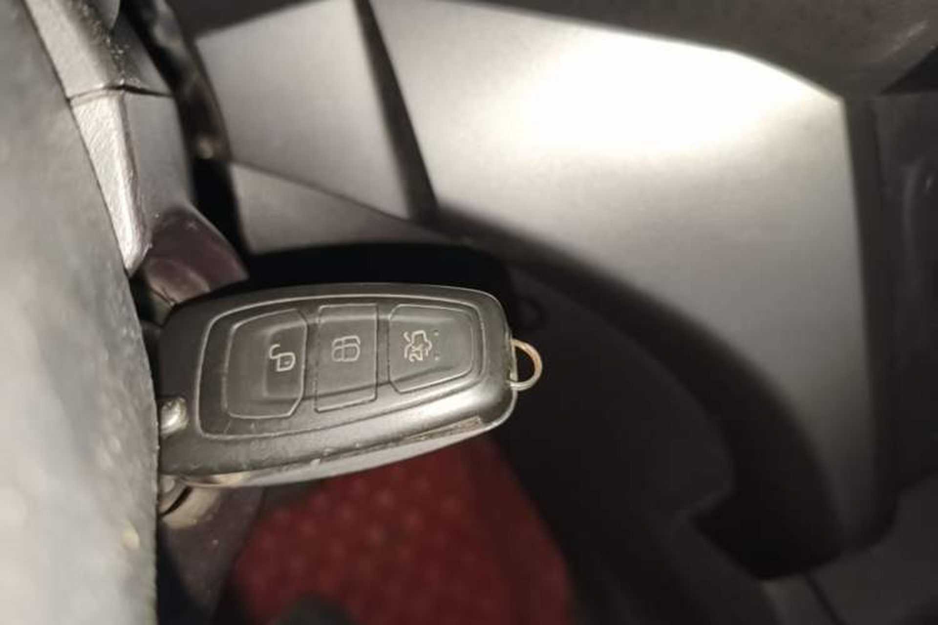Used Ford Kuga 2018 EcoBoost 180 Two-Wheel-Drive Elite Trim Vehicle Key