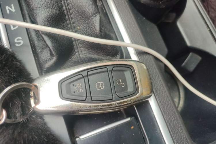 Used Ford Kuga 2018 EcoBoost 245 Four-Wheel Drive Luxury Wing Model Vehicle Key