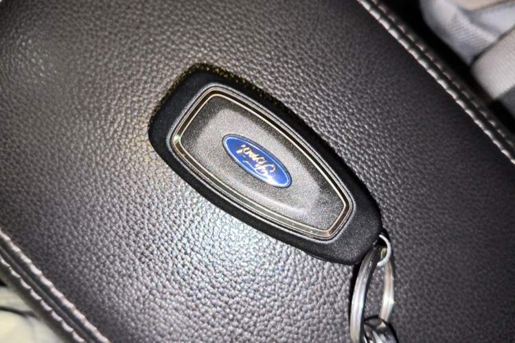 Used Ford Kuga 2018 Facelifted EcoBoost 180 Two-Wheel Drive Luxury Wing Edition Vehicle Key