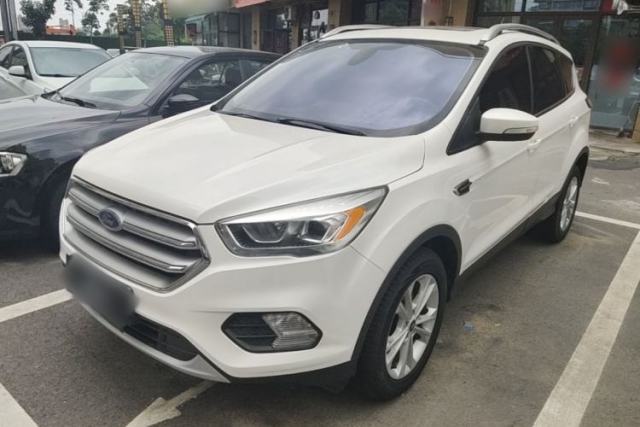 Used Ford Kuga 2018 Facelifted EcoBoost 180 Two-Wheel-Drive Platinum Wing Edition