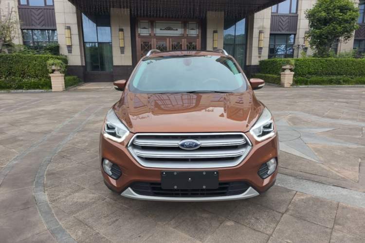 Used Ford Kuga 2018 EcoBoost 180 Two-Wheel-Drive Platinum Edition Front